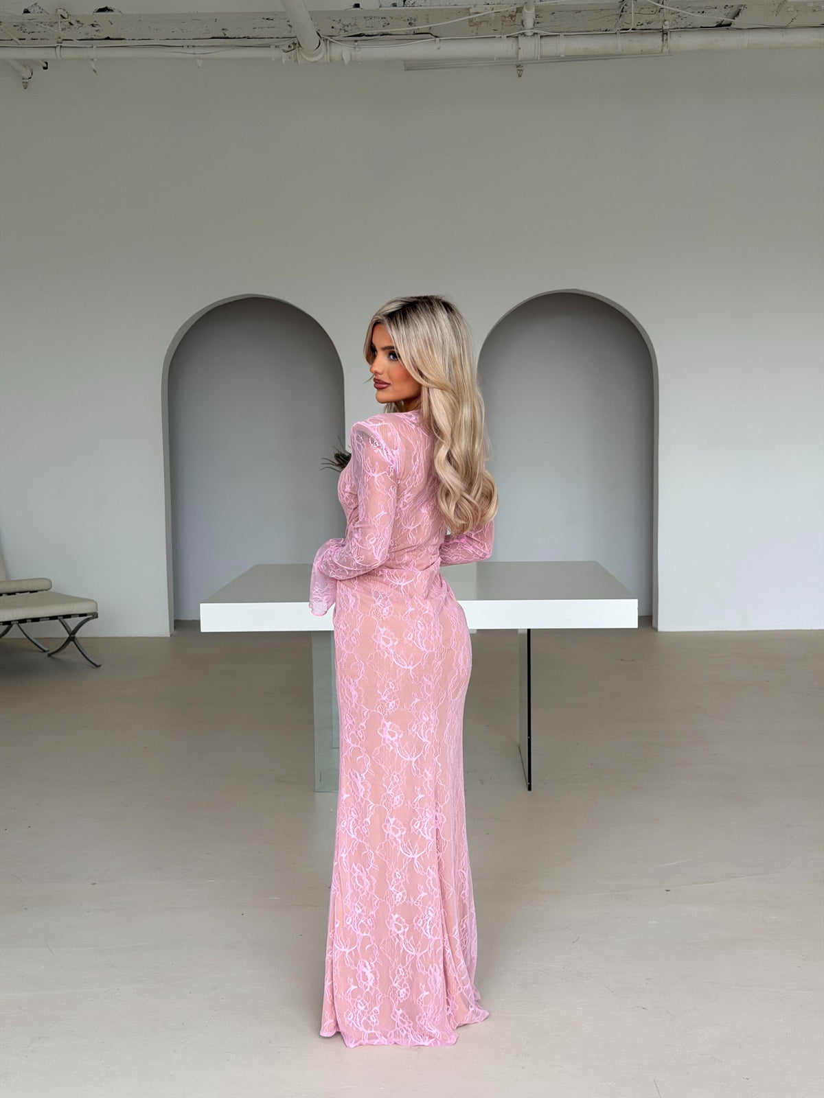 BABY PINK WIRE V-NECK MAXI