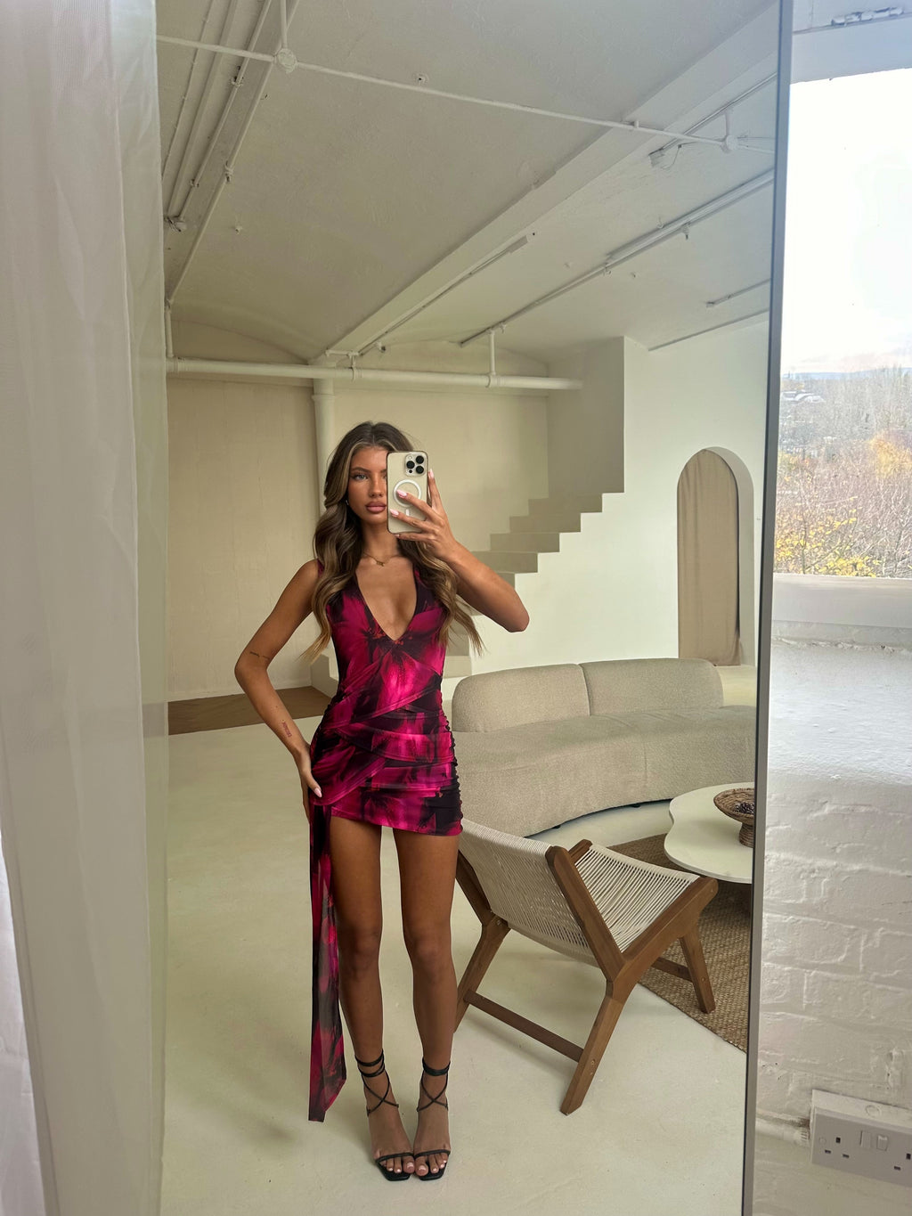 FLORAL PRINT DRAPE